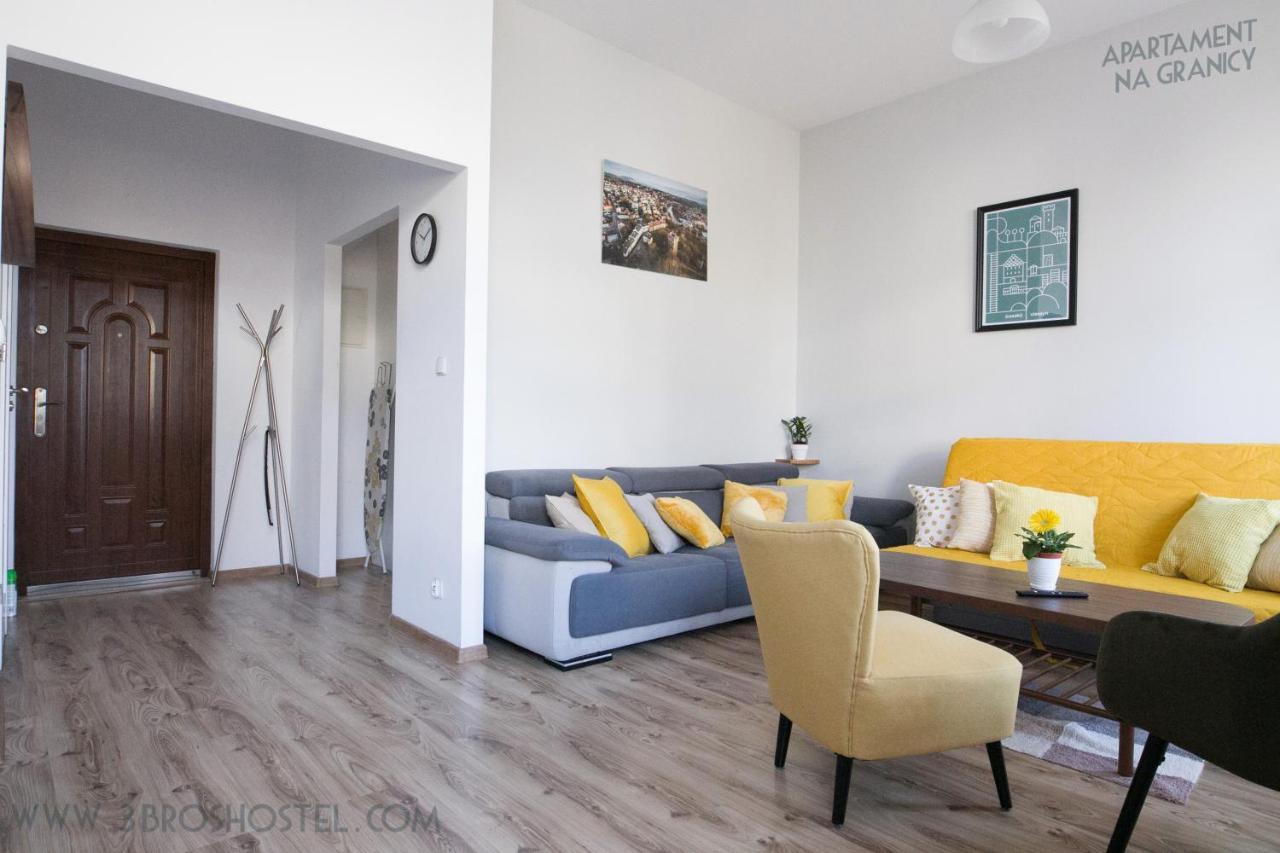 Apartament Na Granicy / Apartment On The Border Cieszyn  Ngoại thất bức ảnh