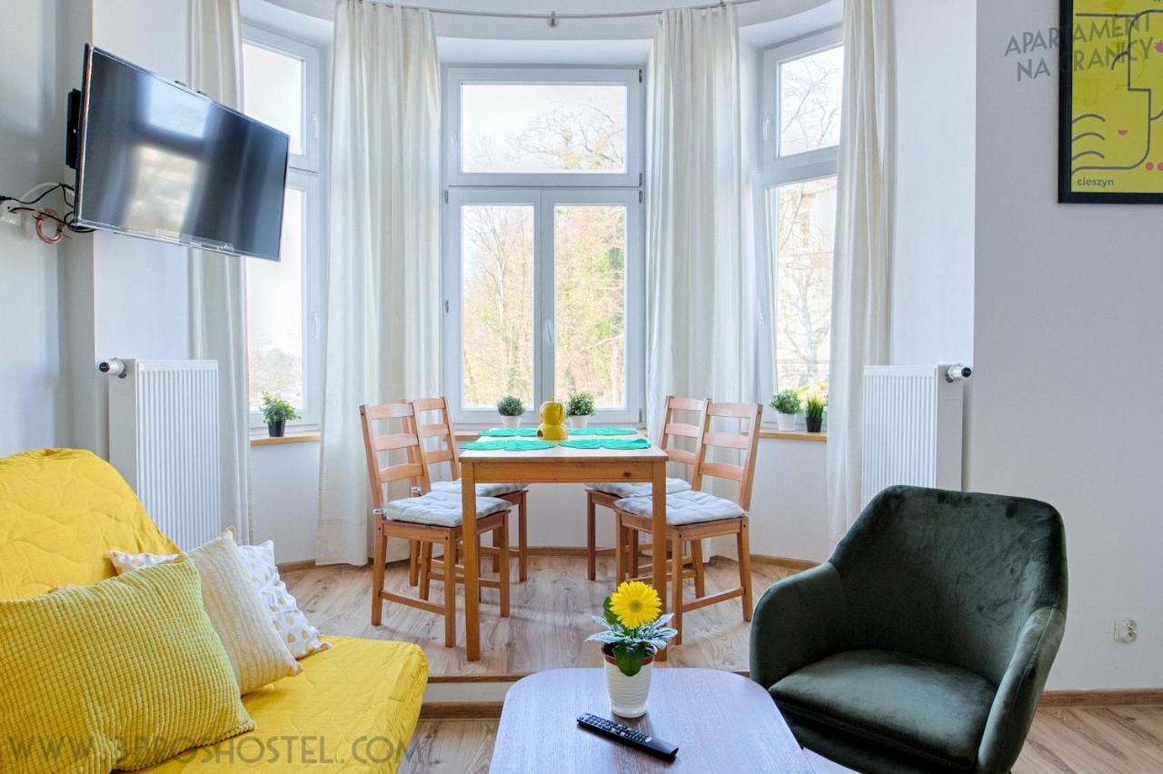 Apartament Na Granicy / Apartment On The Border Cieszyn  Ngoại thất bức ảnh