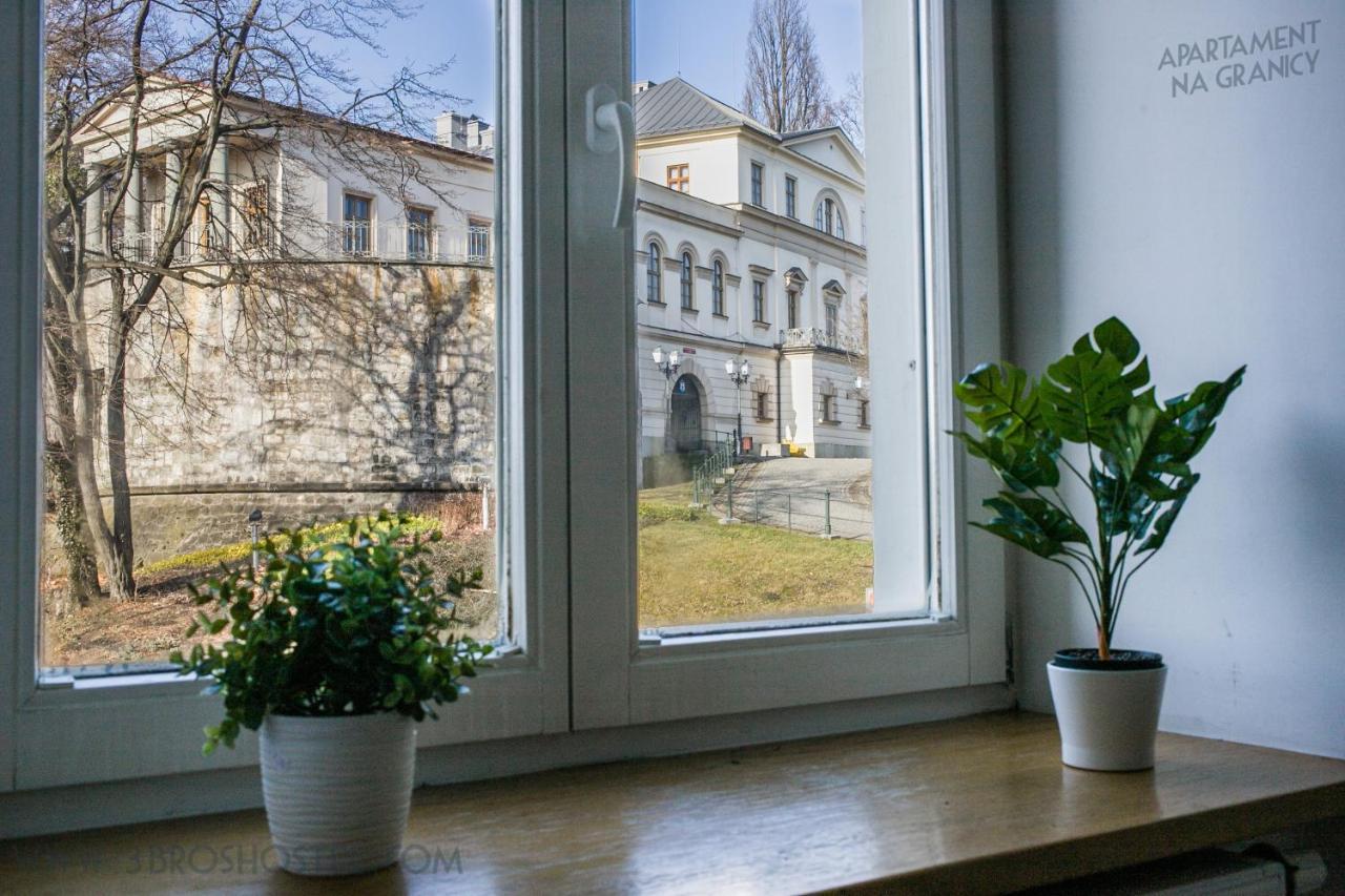Apartament Na Granicy / Apartment On The Border Cieszyn  Ngoại thất bức ảnh